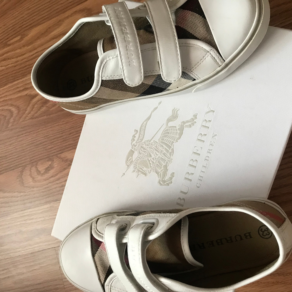 OFFICIAL Burberry Children Shoes